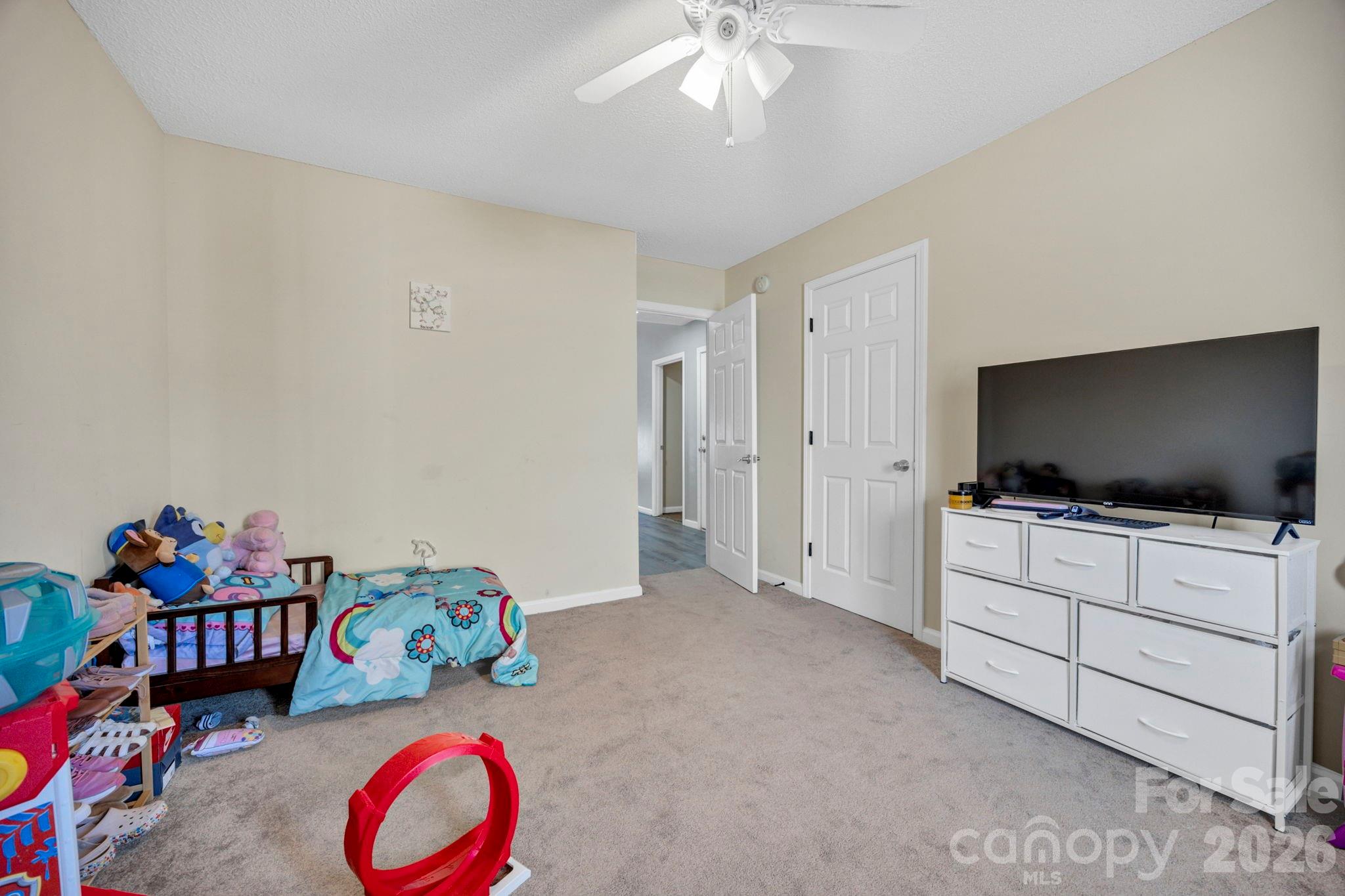 164 Alexander Pointe Drive — Hopkins
