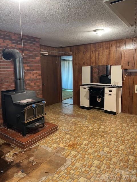 325 Tater Hill Road — Zionville