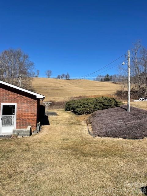 325 Tater Hill Road — Zionville