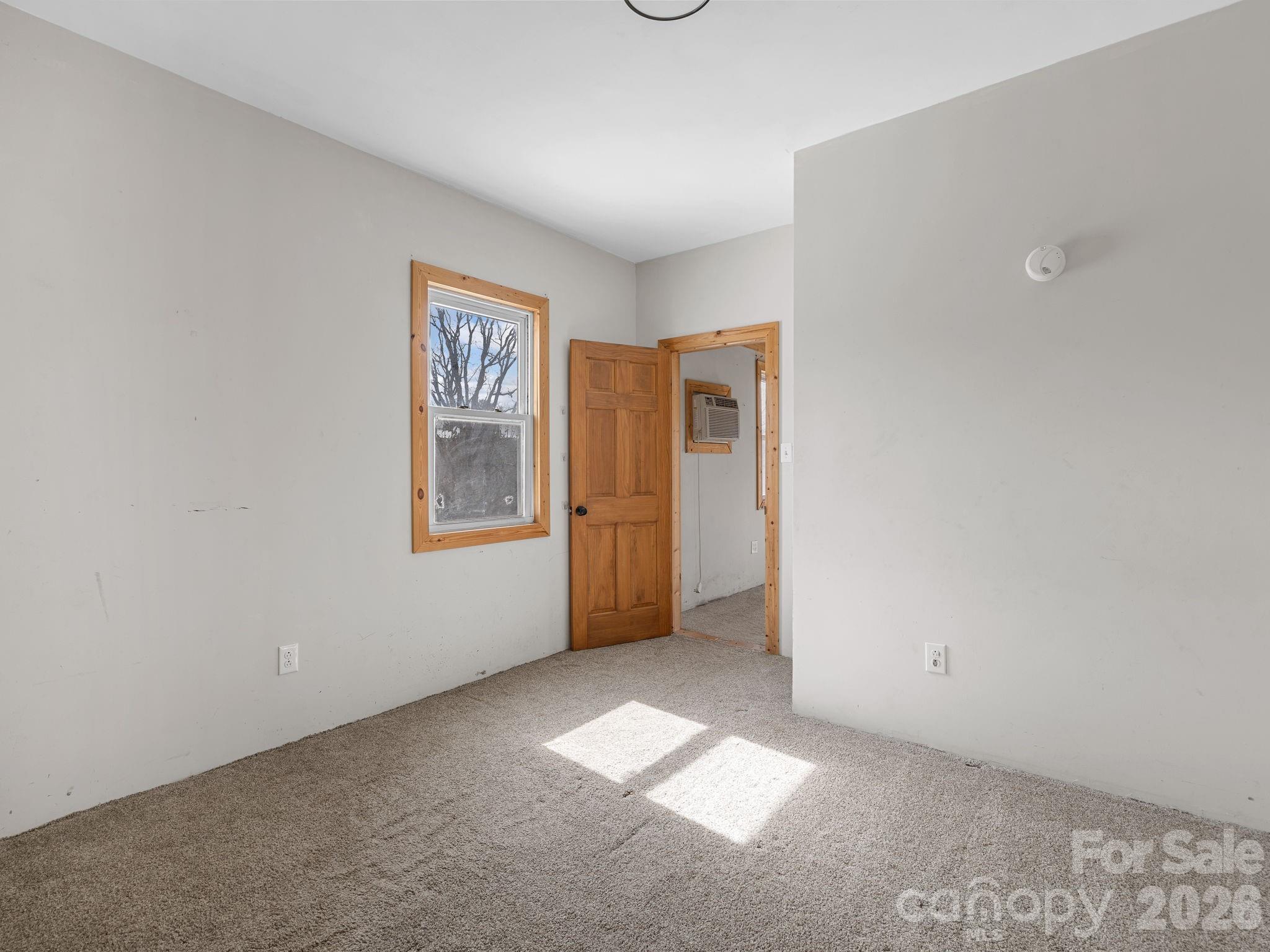 1487 Hayes Road — Columbus