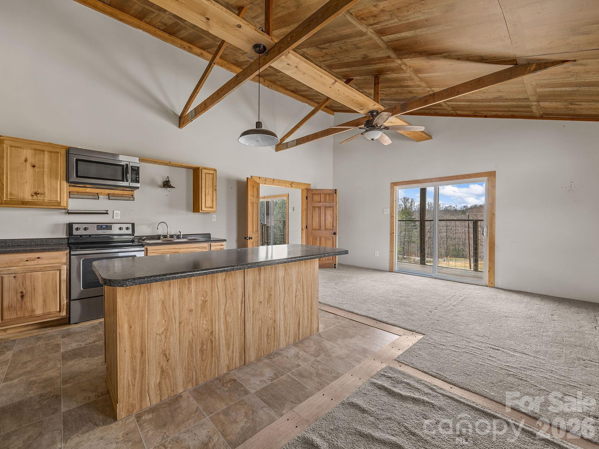 1487 Hayes Road — Columbus