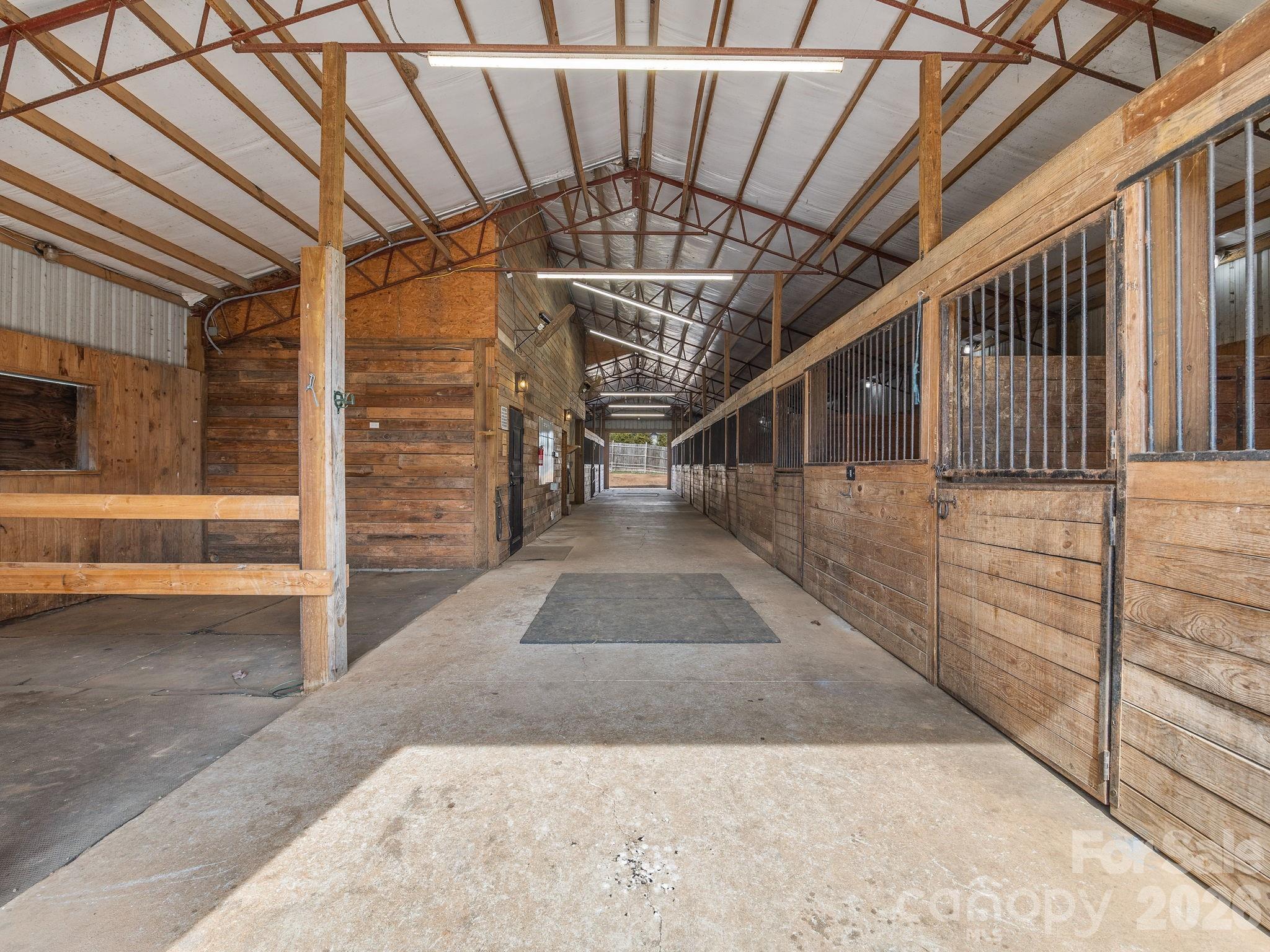 1487 Hayes Road — Columbus