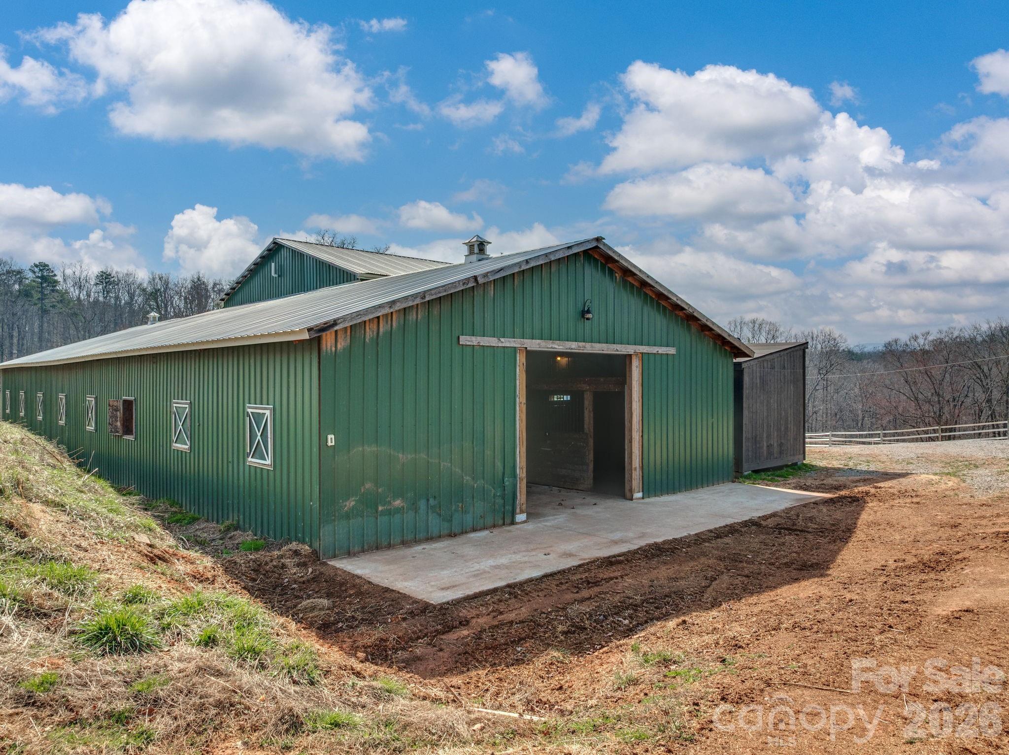 1487 Hayes Road — Columbus