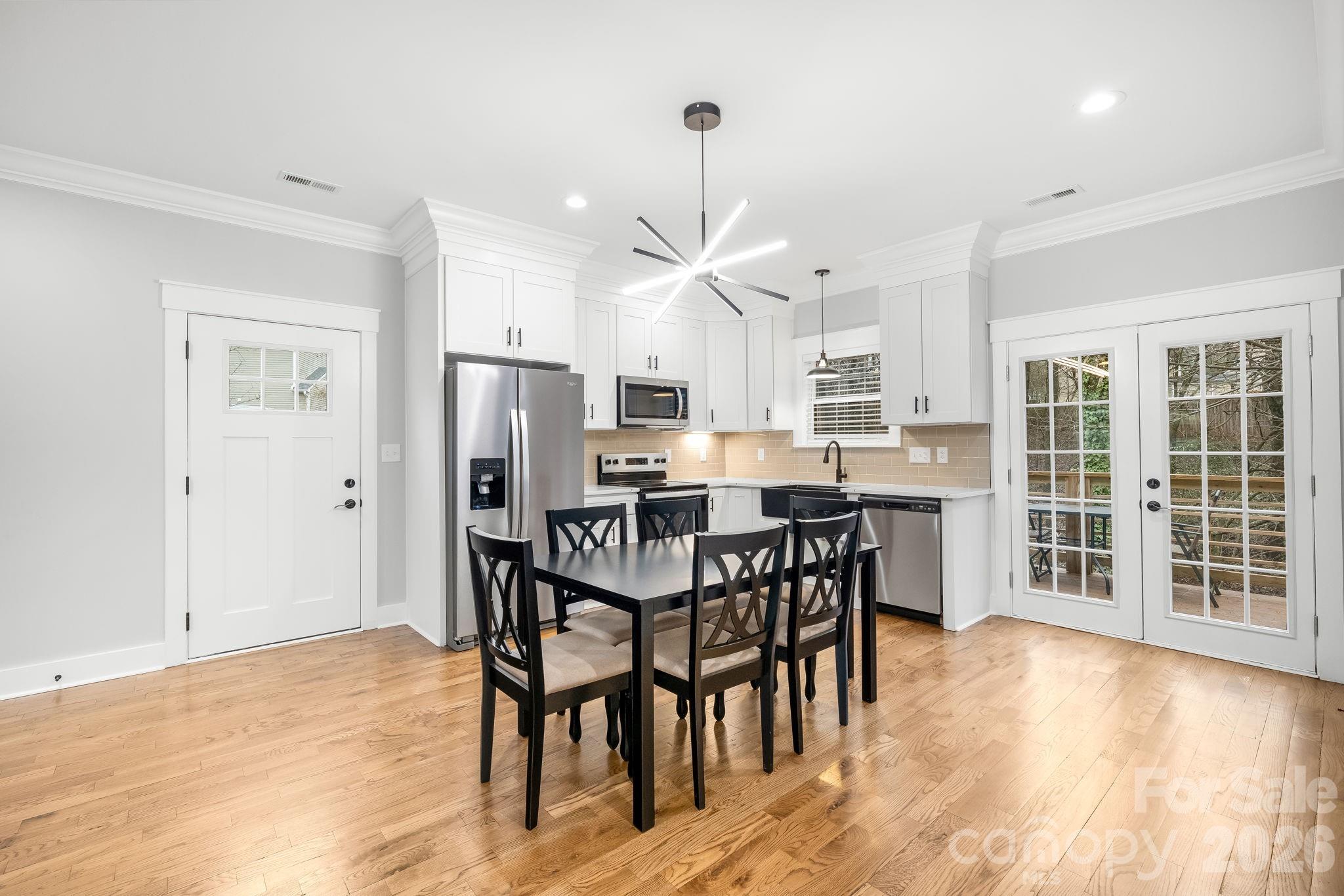 2302 Jordi Way — Charlotte