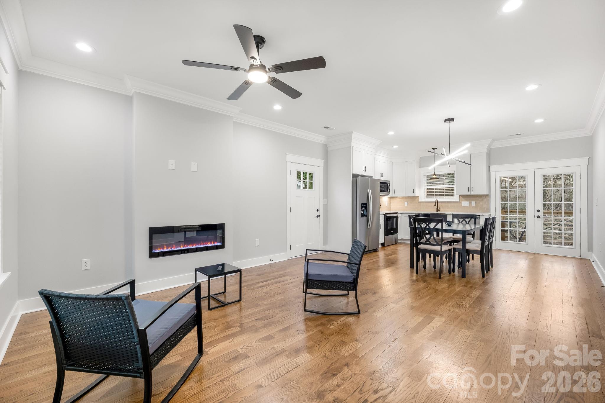 2302 Jordi Way — Charlotte