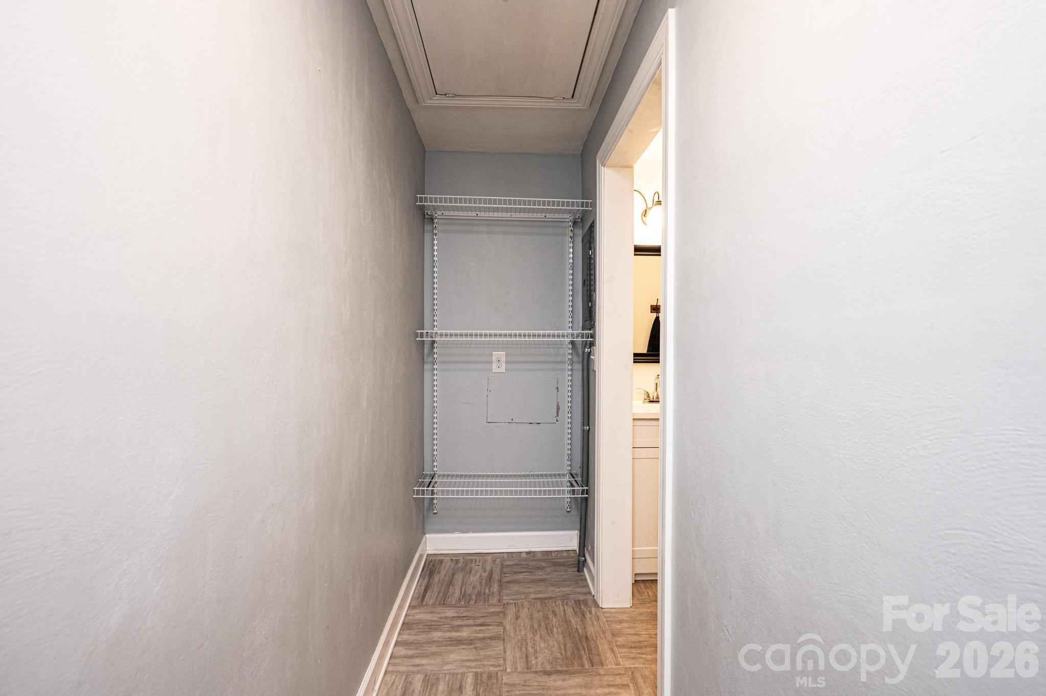 1425 5th Street NE — Hickory