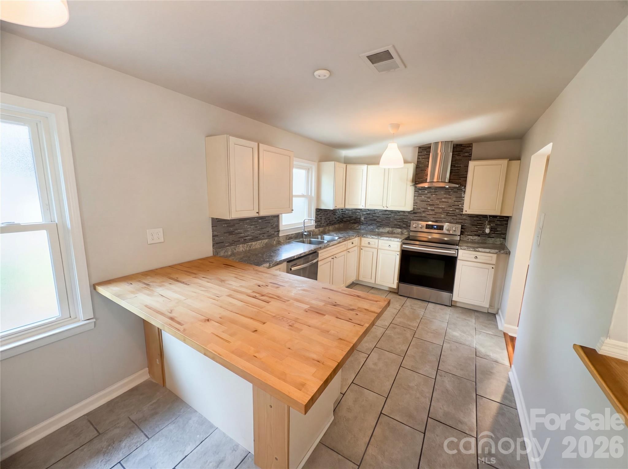 310 Mitchell Street — Belmont