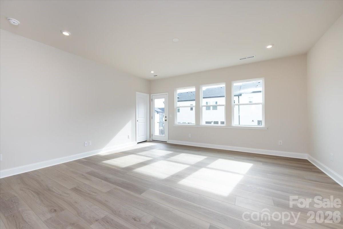 909 Archway Lane — Charlotte