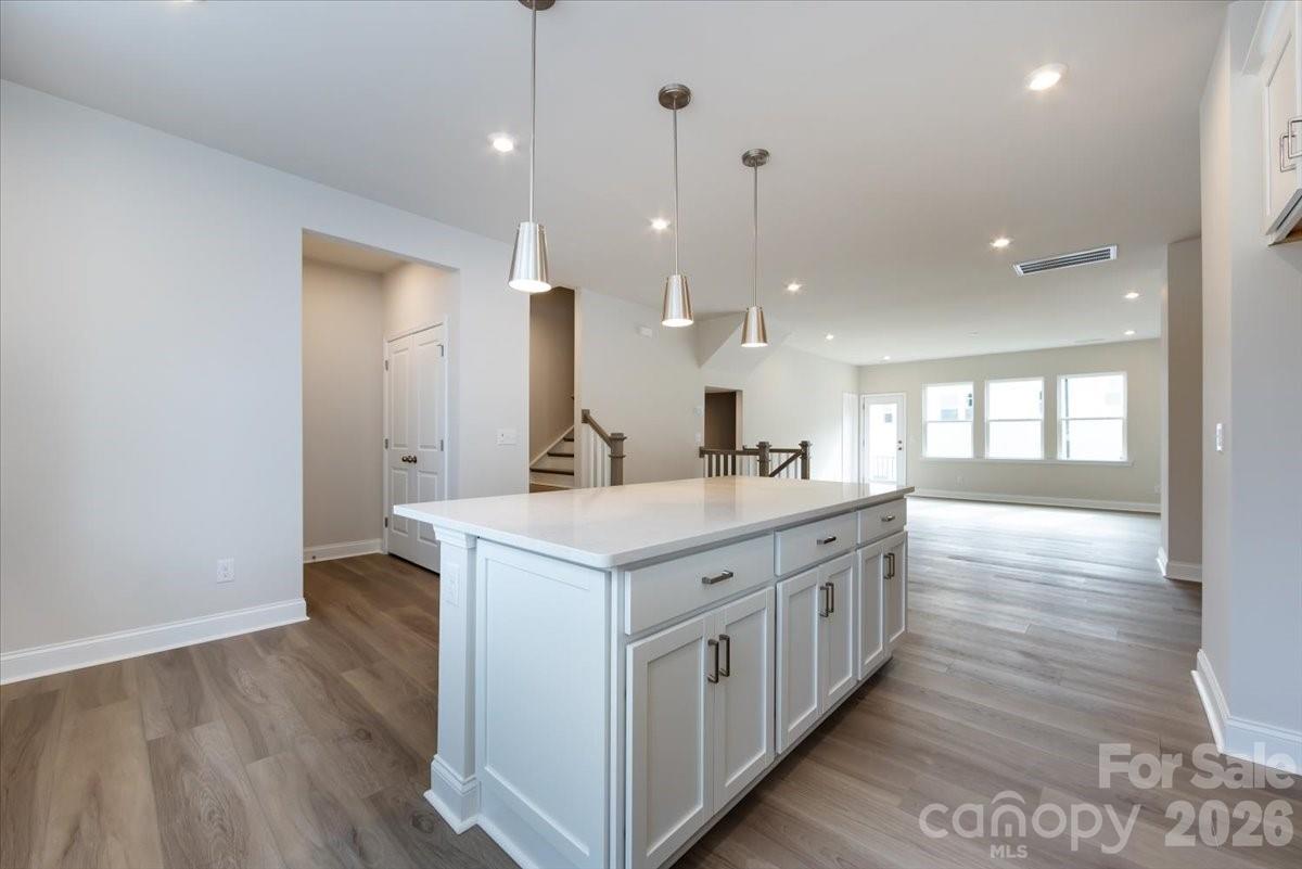 909 Archway Lane — Charlotte