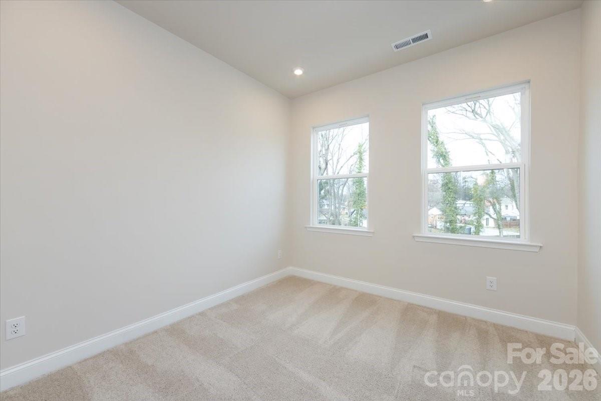 909 Archway Lane — Charlotte