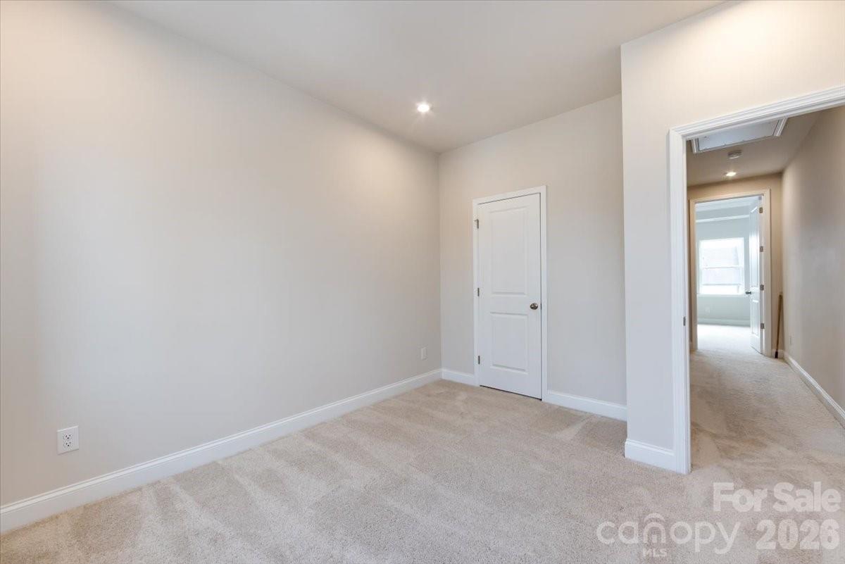 909 Archway Lane — Charlotte