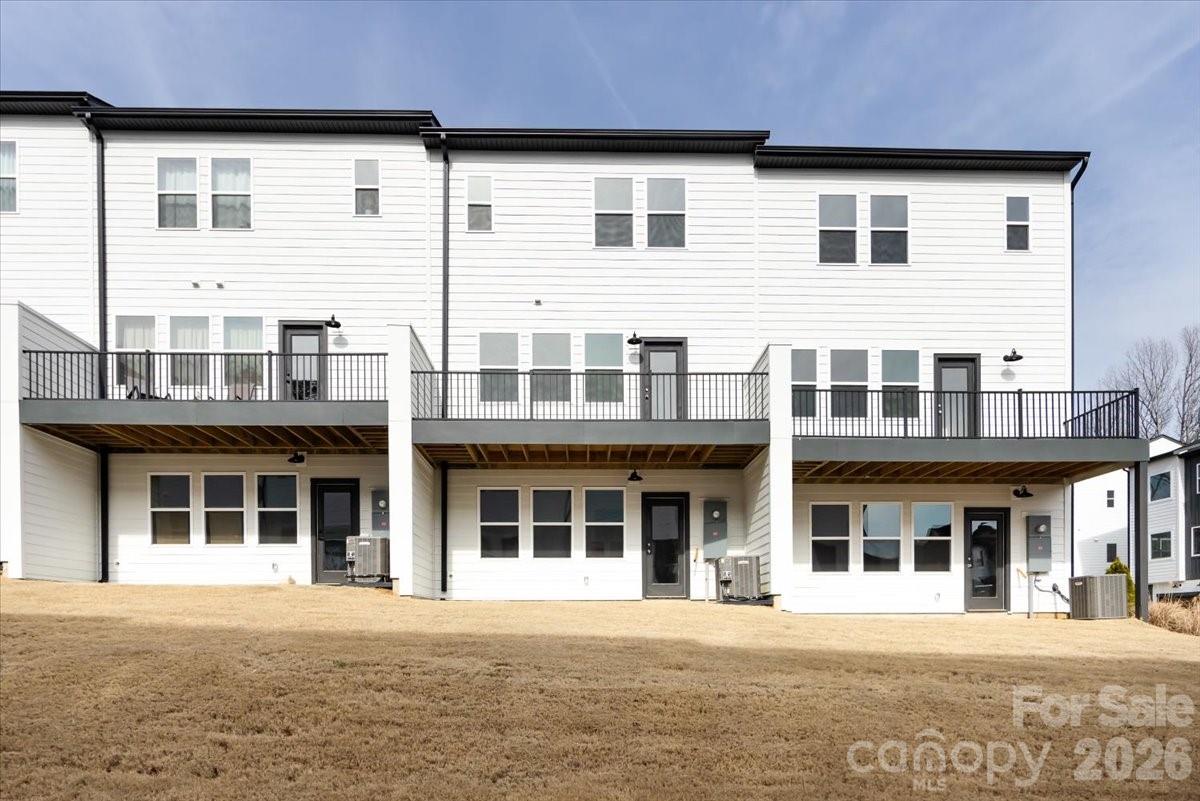 909 Archway Lane — Charlotte