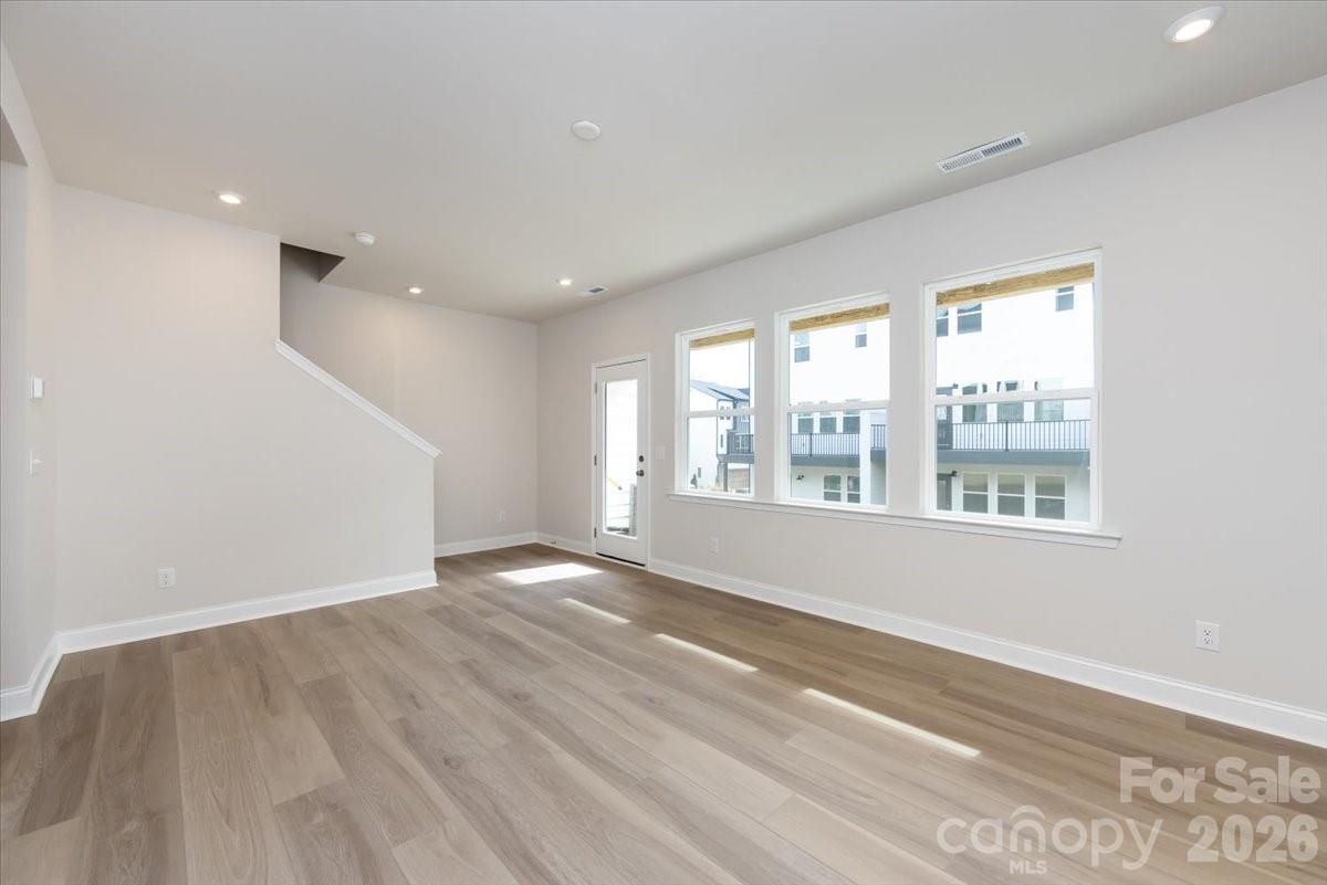 909 Archway Lane — Charlotte