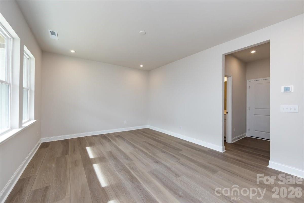 909 Archway Lane — Charlotte