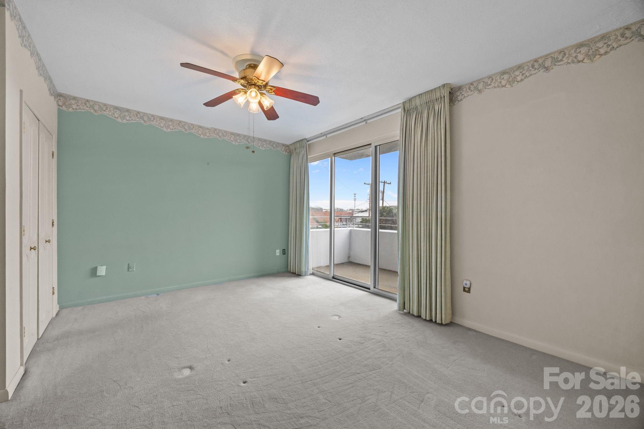 1300 Reece Road #208 — Charlotte