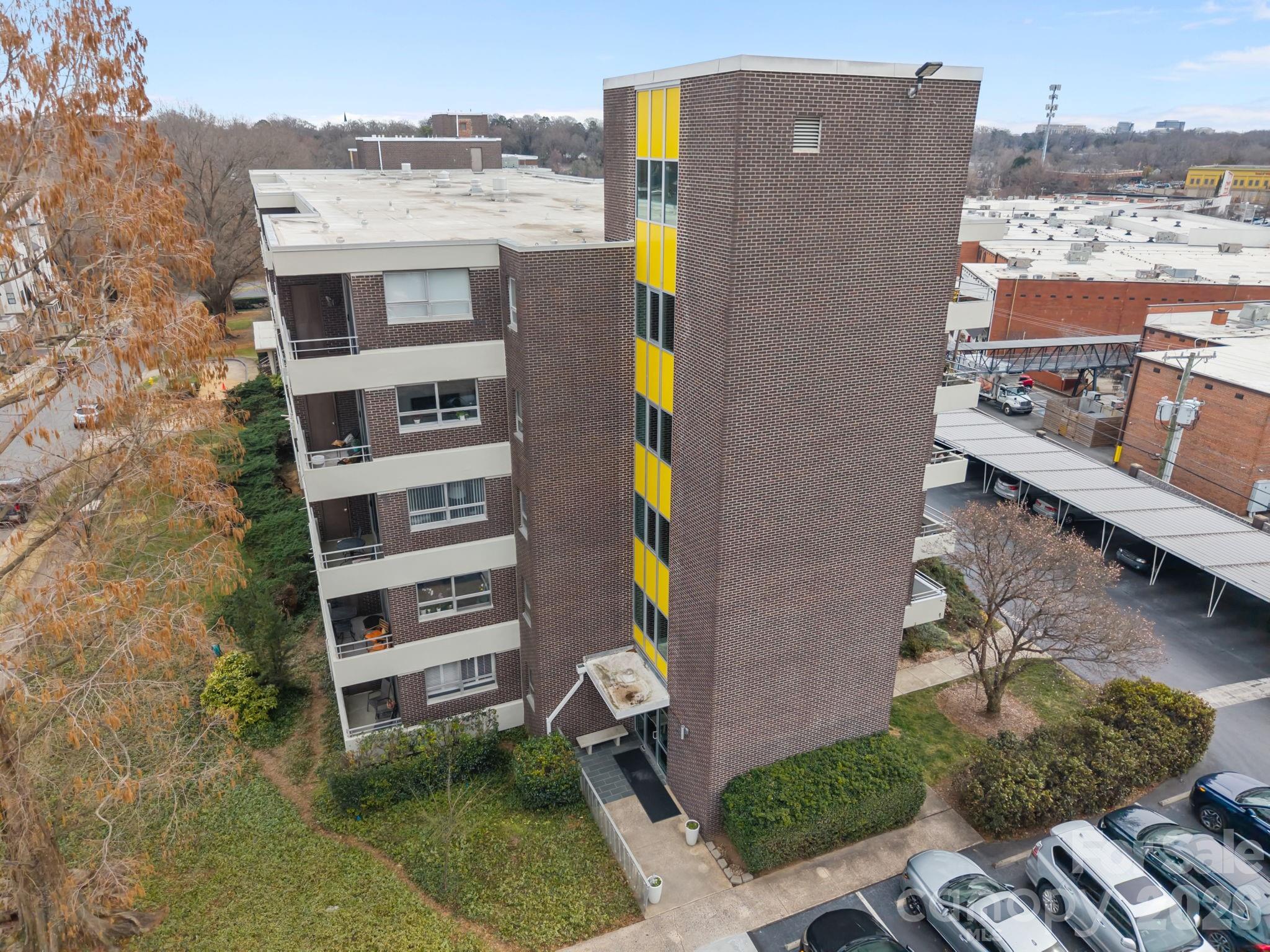 1300 Reece Road #208 — Charlotte