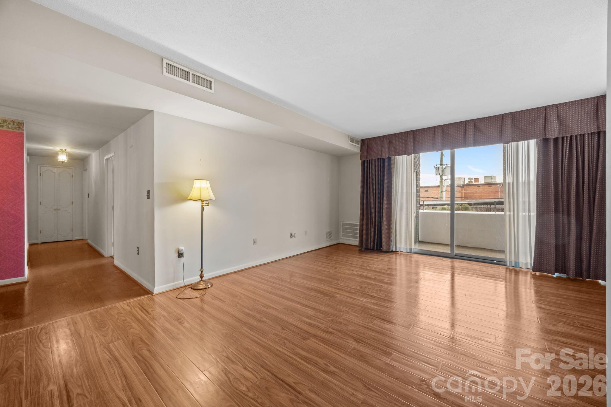 1300 Reece Road #208 — Charlotte