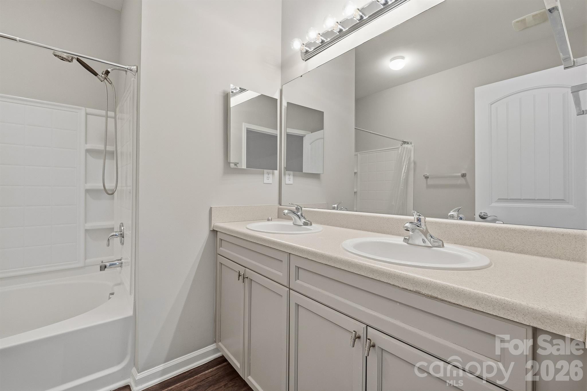 14208 Castle Abbey Lane — Charlotte
