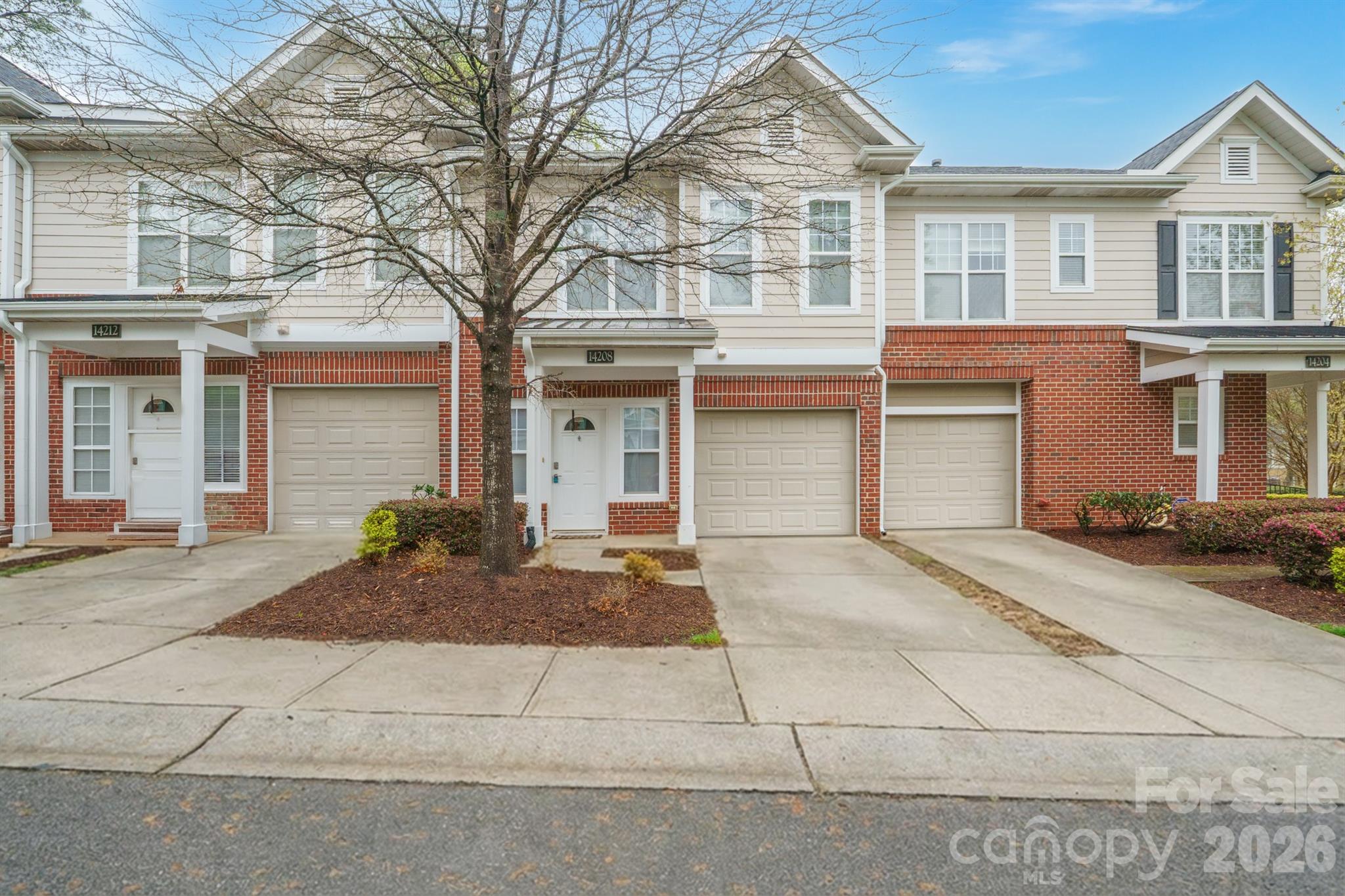 14208 Castle Abbey Lane — Charlotte