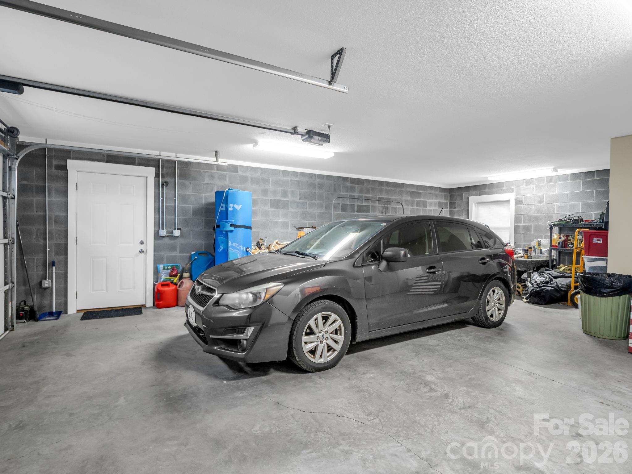 1086 Carters Ridge Road — Spruce Pine
