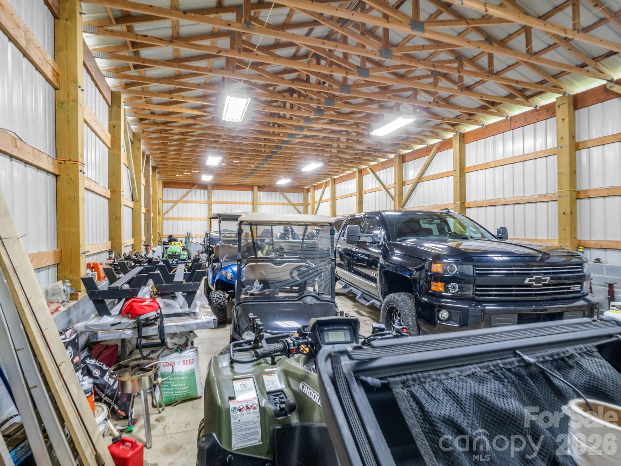 1086 Carters Ridge Road — Spruce Pine
