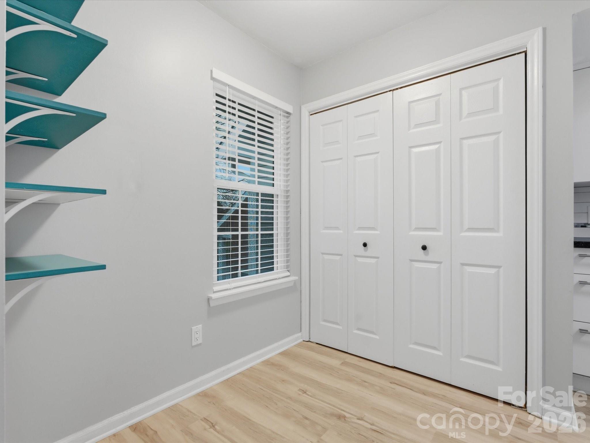 9404 S Vicksburg Park Court — Charlotte