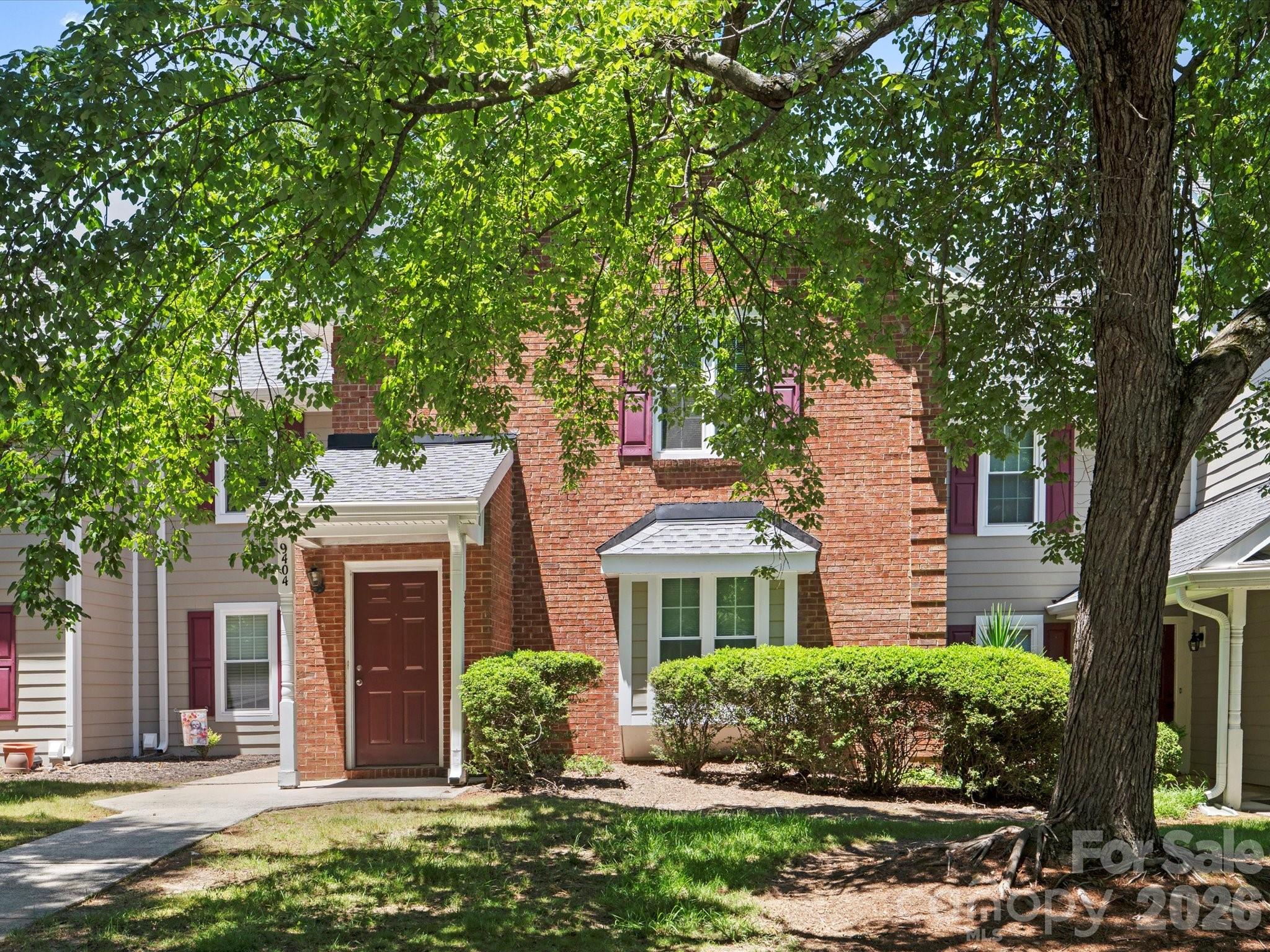 9404 S Vicksburg Park Court — Charlotte