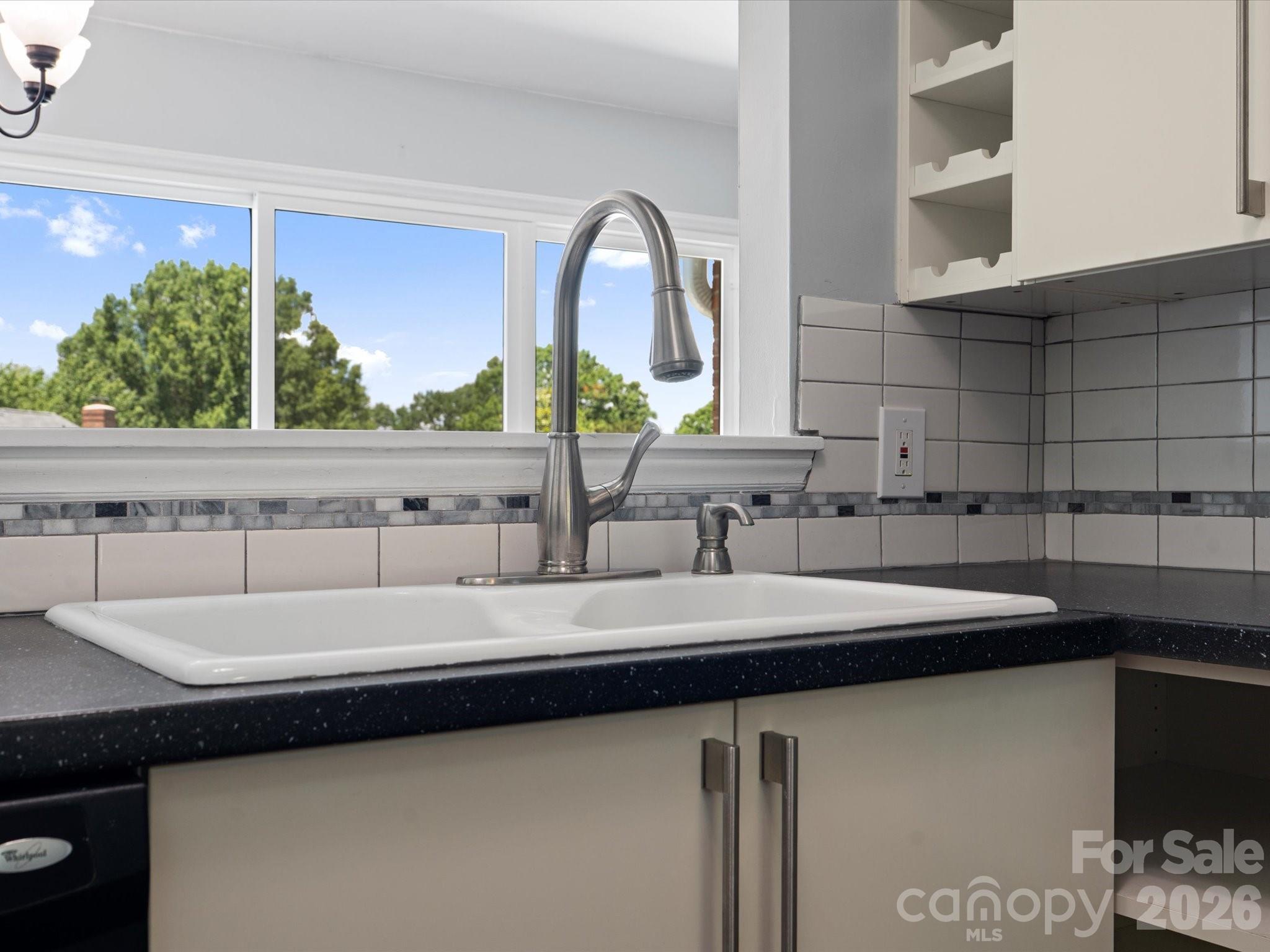 9404 S Vicksburg Park Court — Charlotte