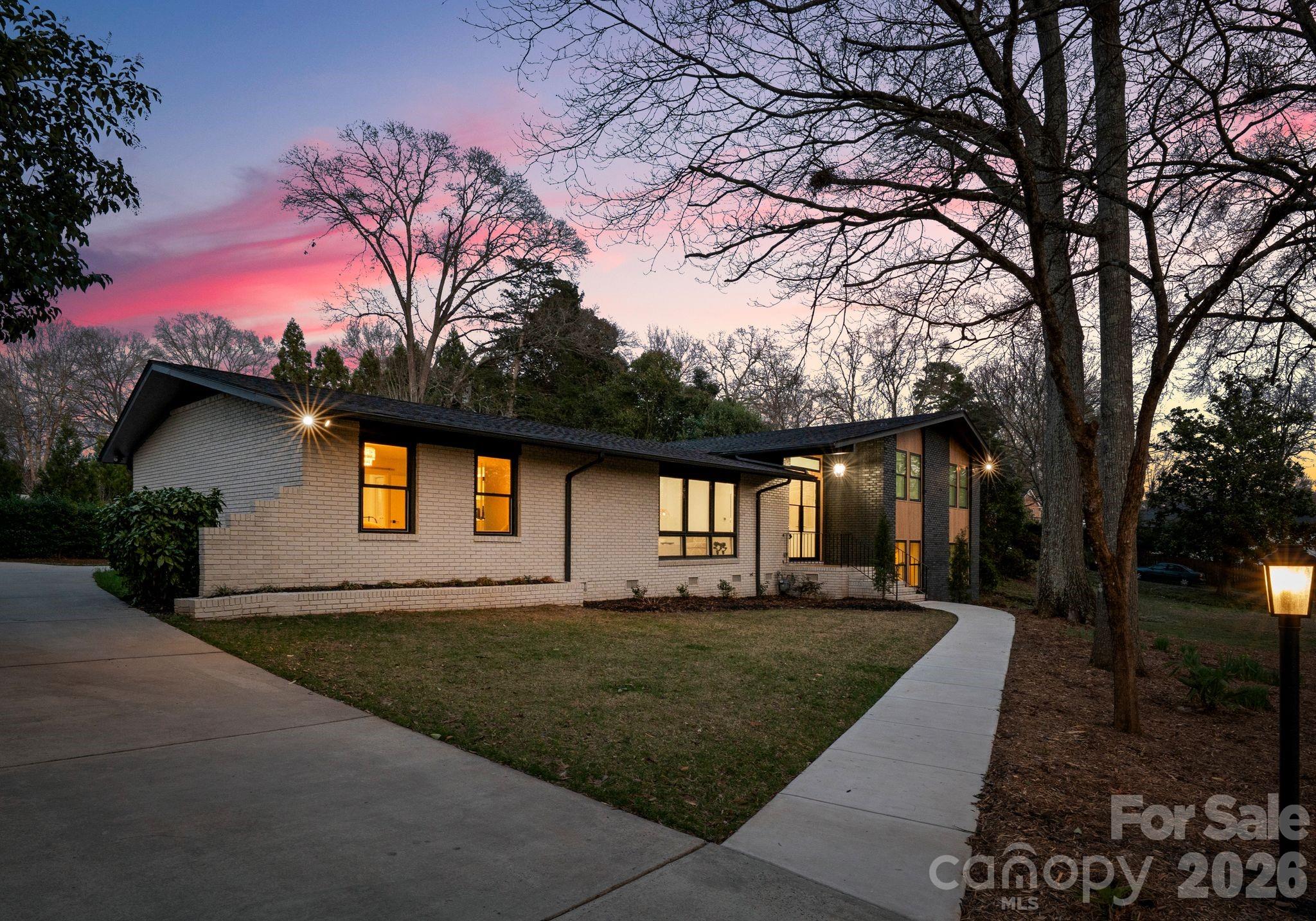 823 Wingrave Drive — Charlotte