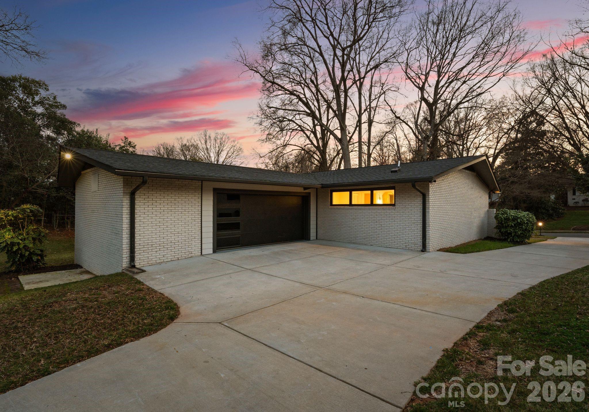 823 Wingrave Drive — Charlotte
