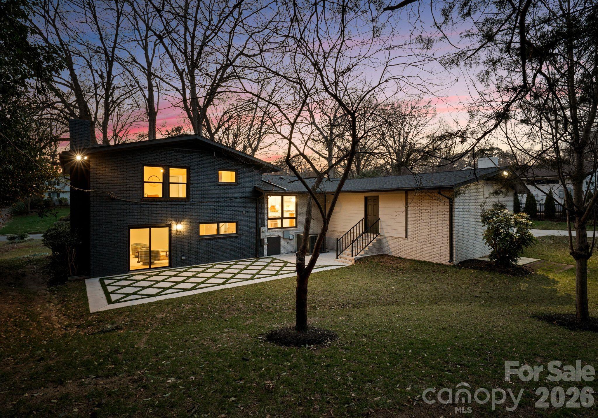 823 Wingrave Drive — Charlotte