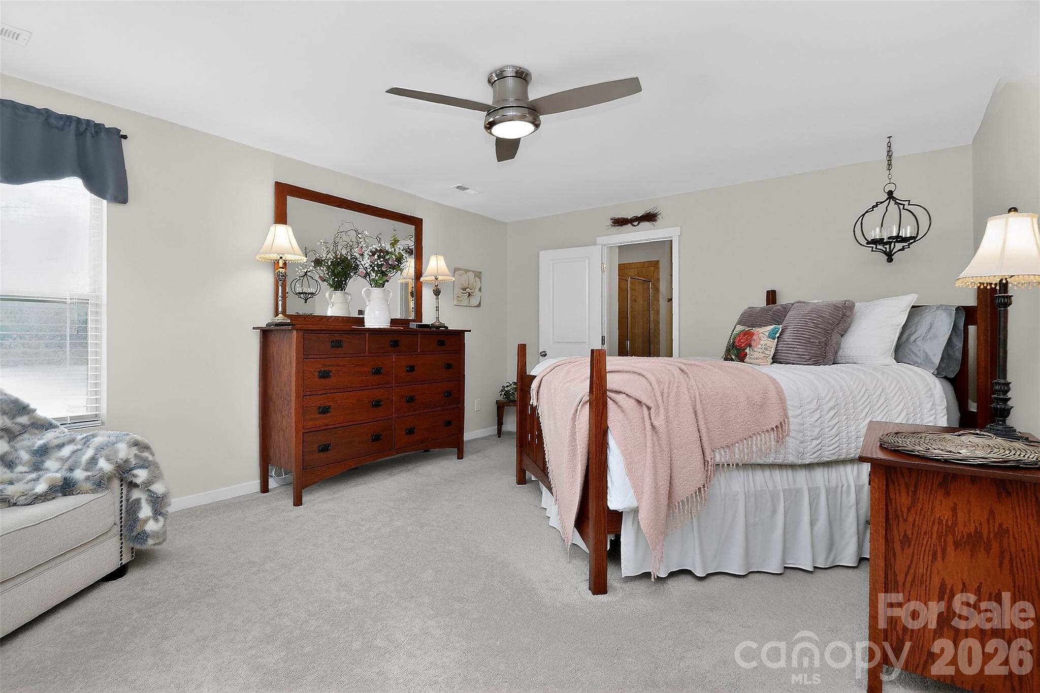 4626 Gibbons Link Road — Charlotte