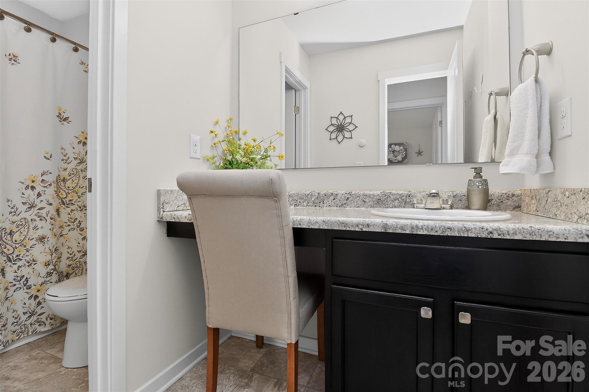 4626 Gibbons Link Road — Charlotte