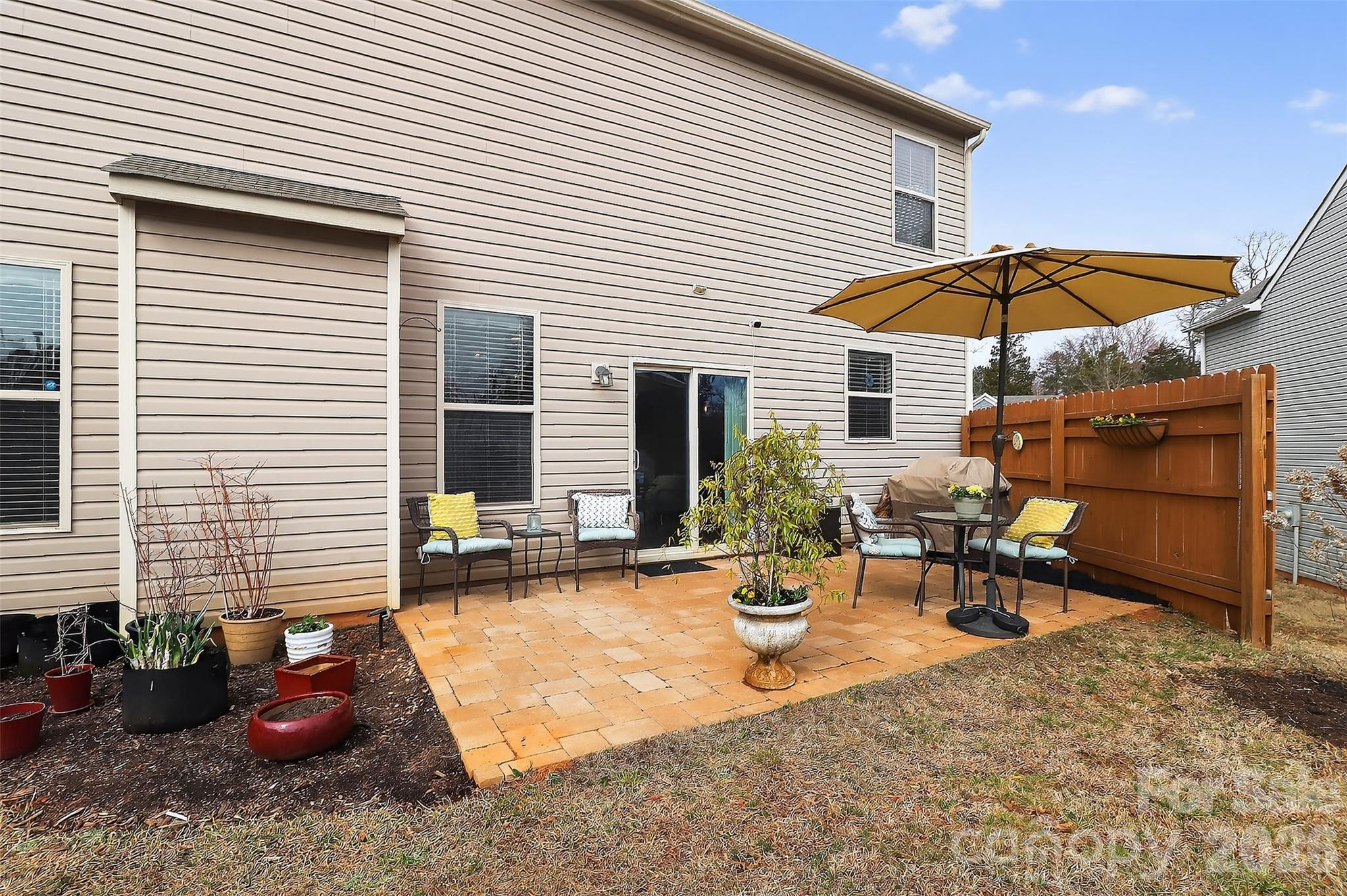 4626 Gibbons Link Road — Charlotte