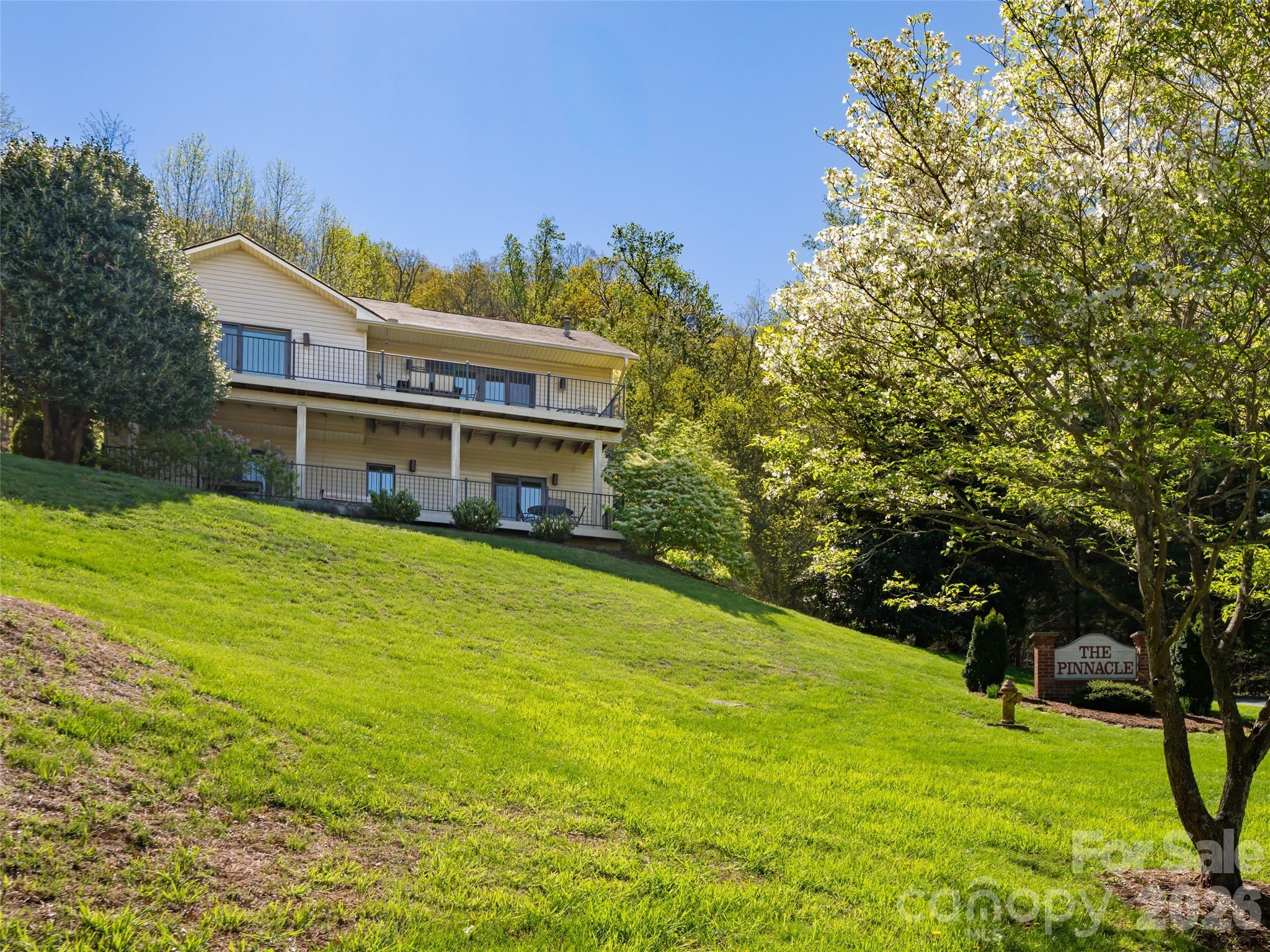 50 Park Avenue — Asheville