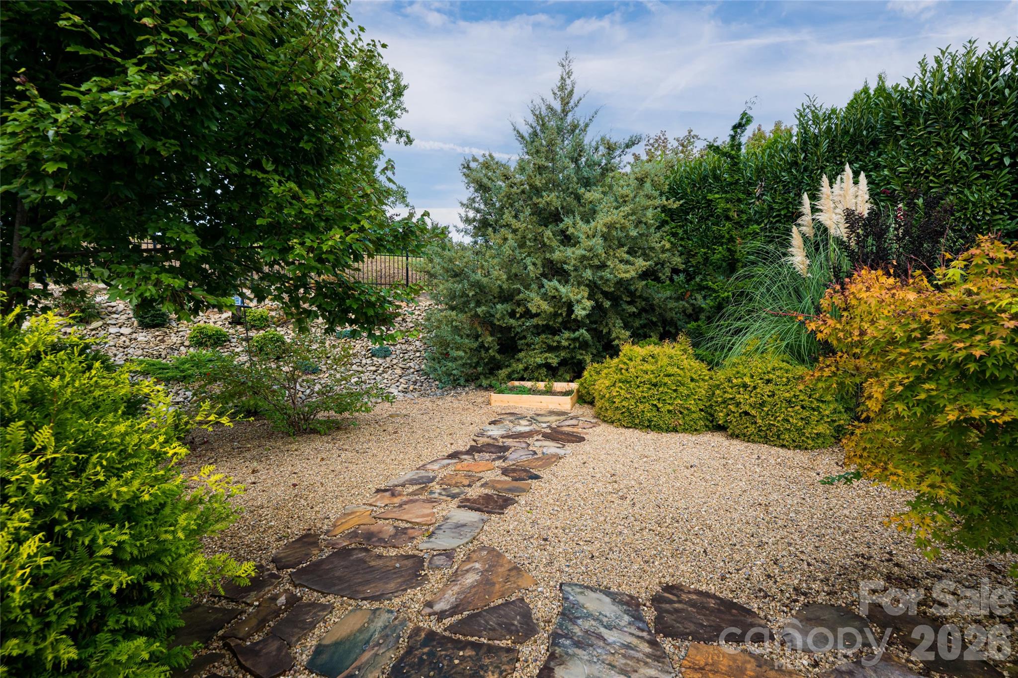 5 Pacifico Drive — Asheville