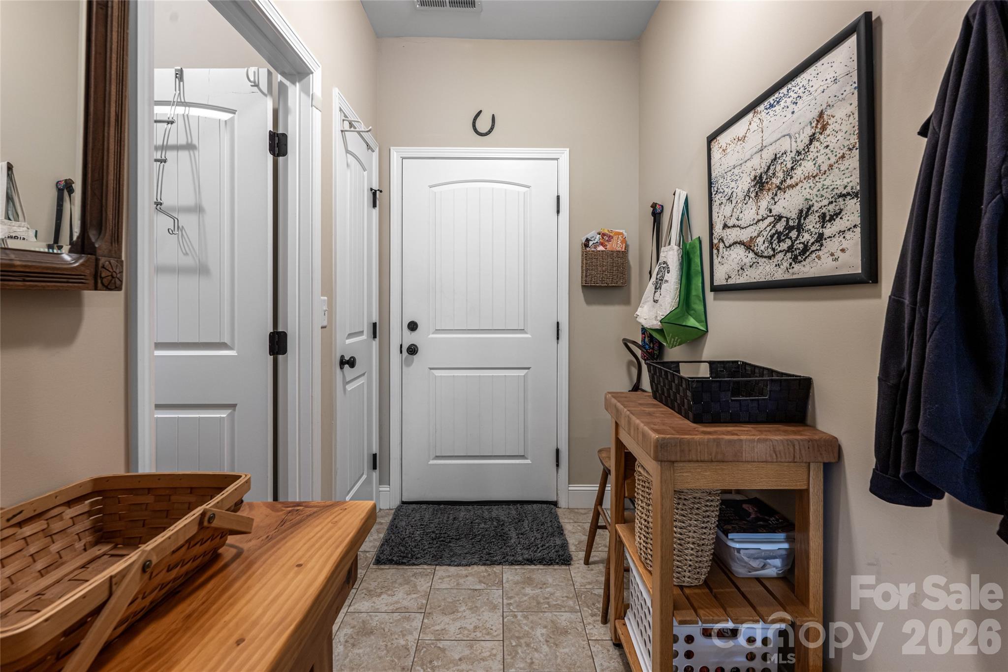 5 Pacifico Drive — Asheville