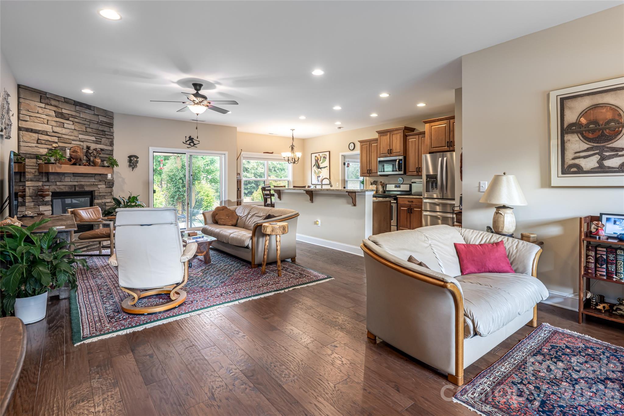 5 Pacifico Drive — Asheville