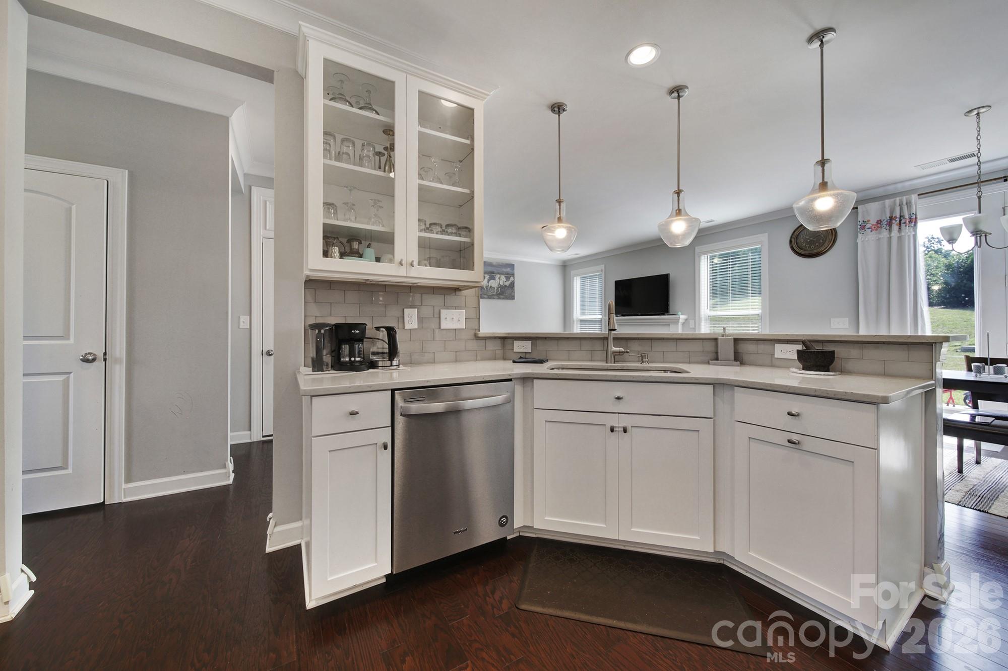 3322 Helmsley Court — Concord