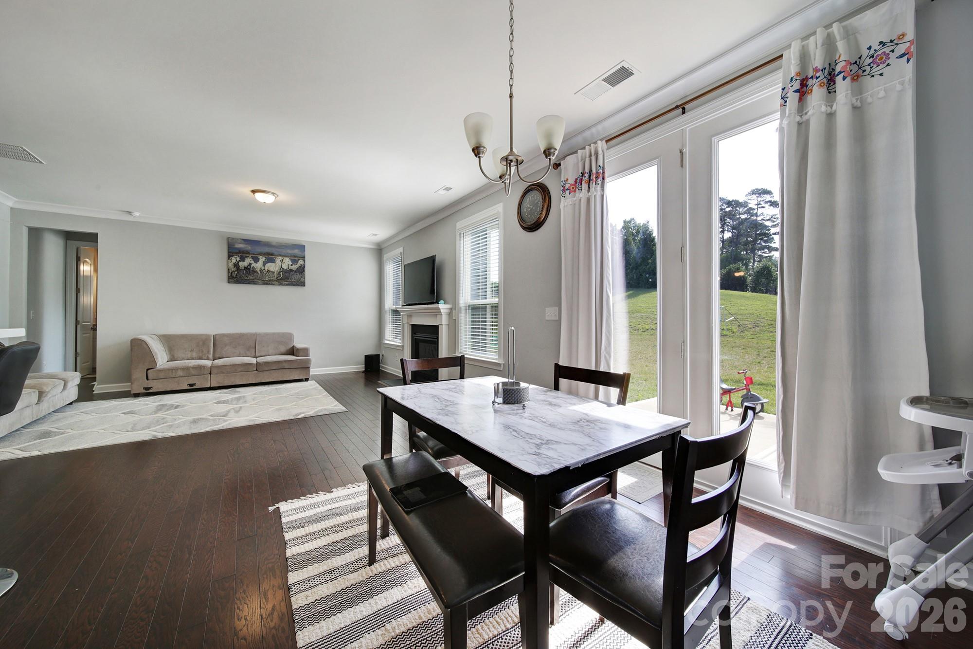 3322 Helmsley Court — Concord