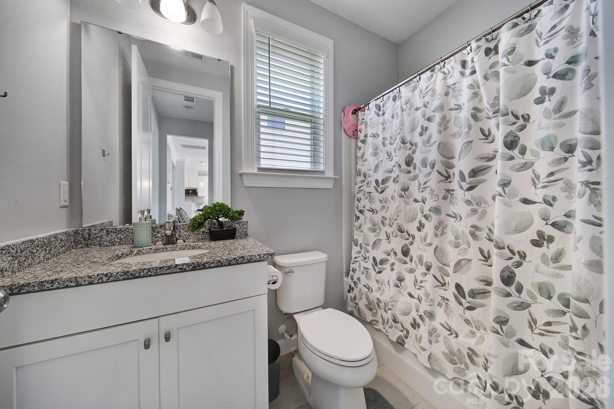 3322 Helmsley Court — Concord