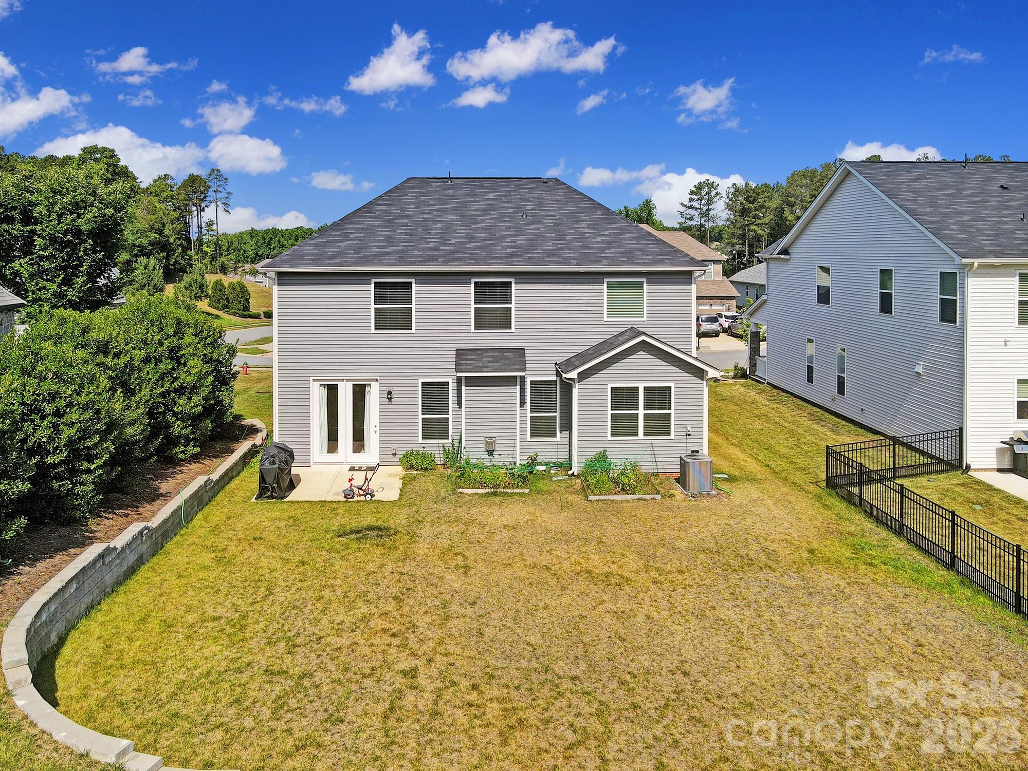 3322 Helmsley Court — Concord