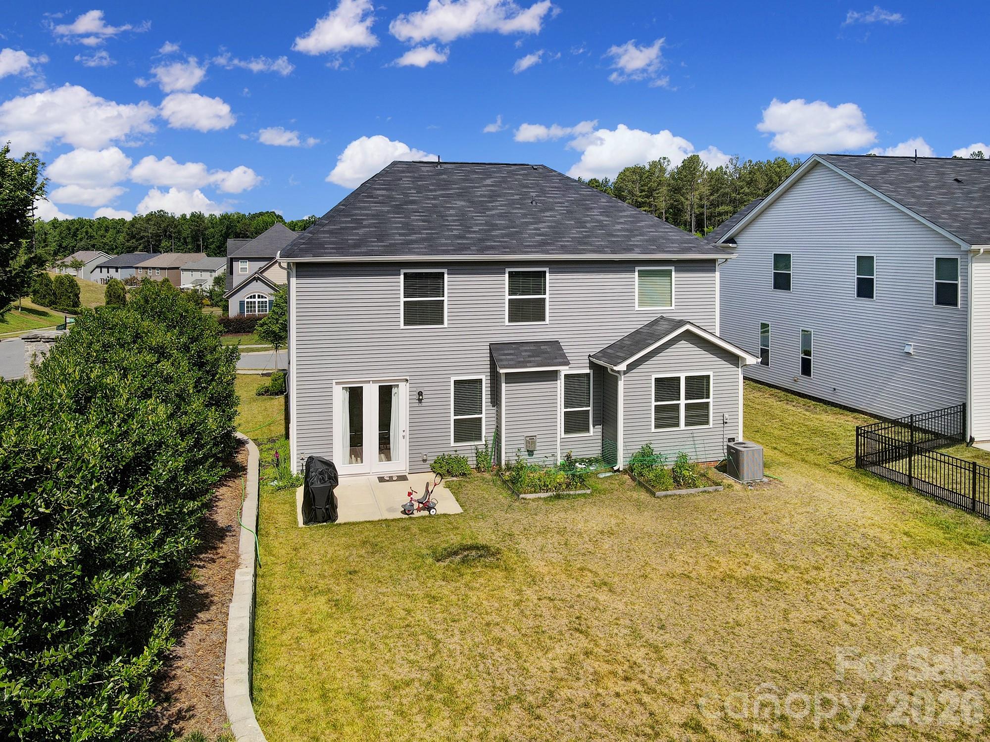 3322 Helmsley Court — Concord