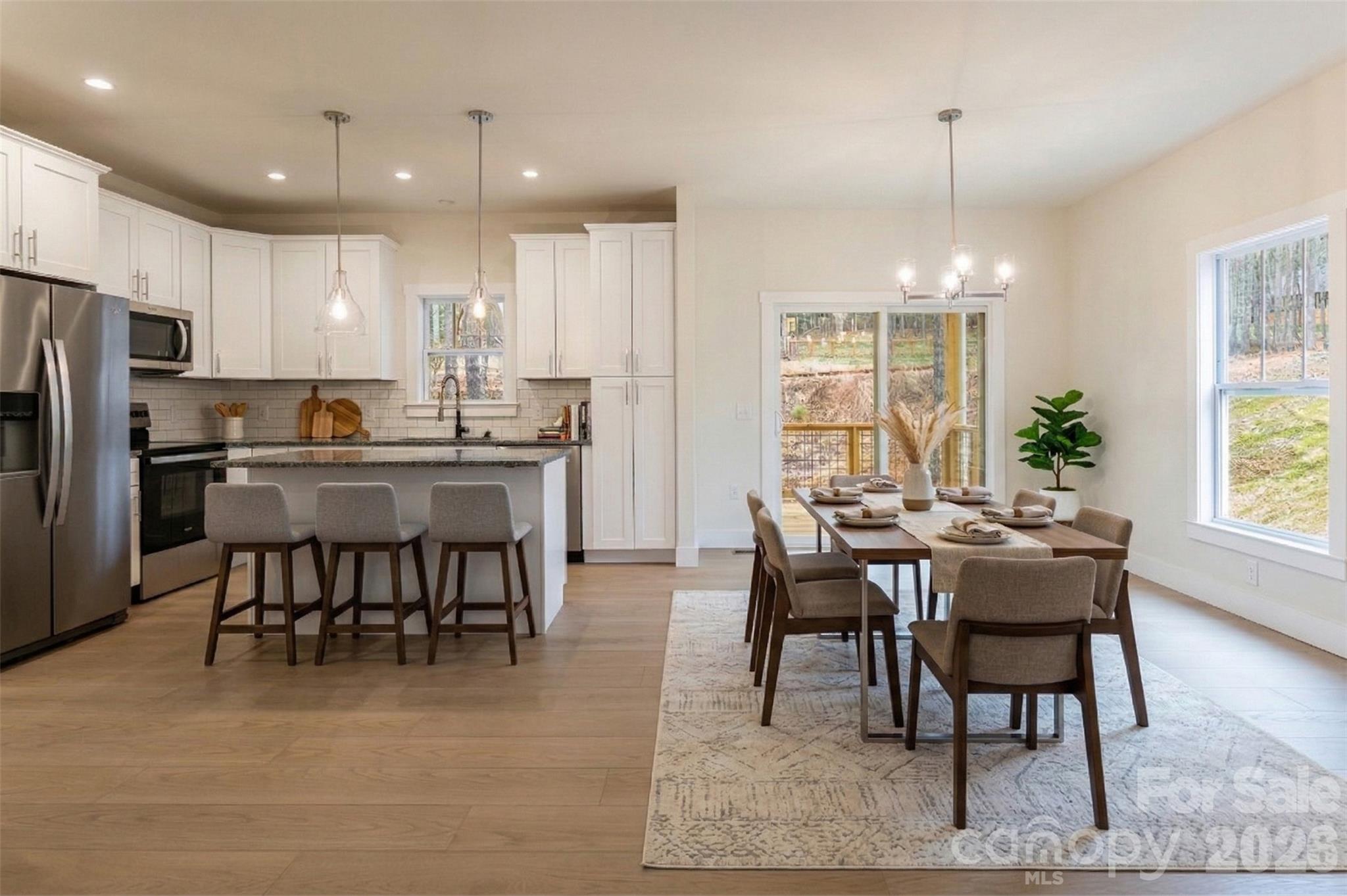 165 Cascade Ridge Road — Fairview