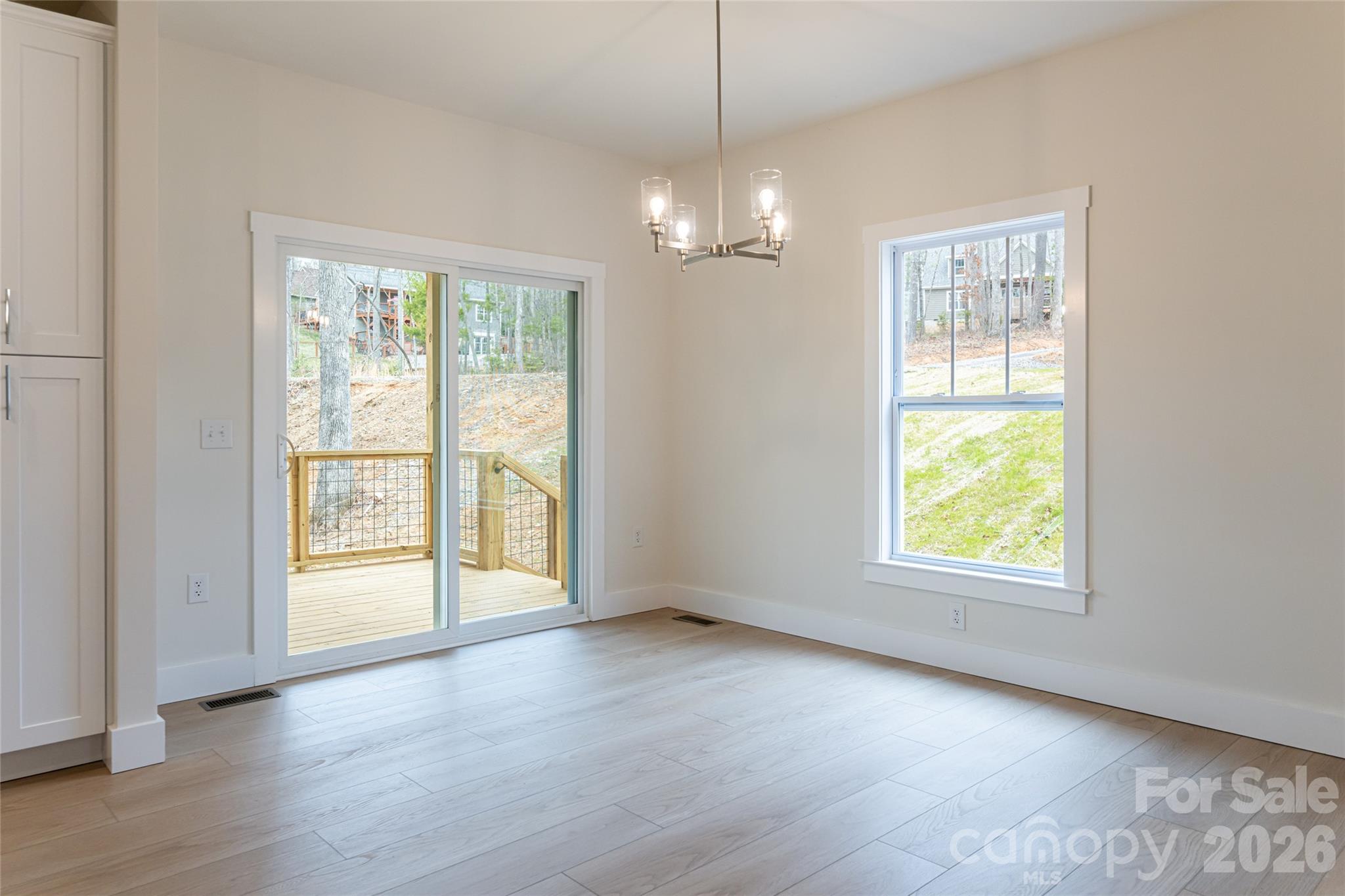 165 Cascade Ridge Road — Fairview