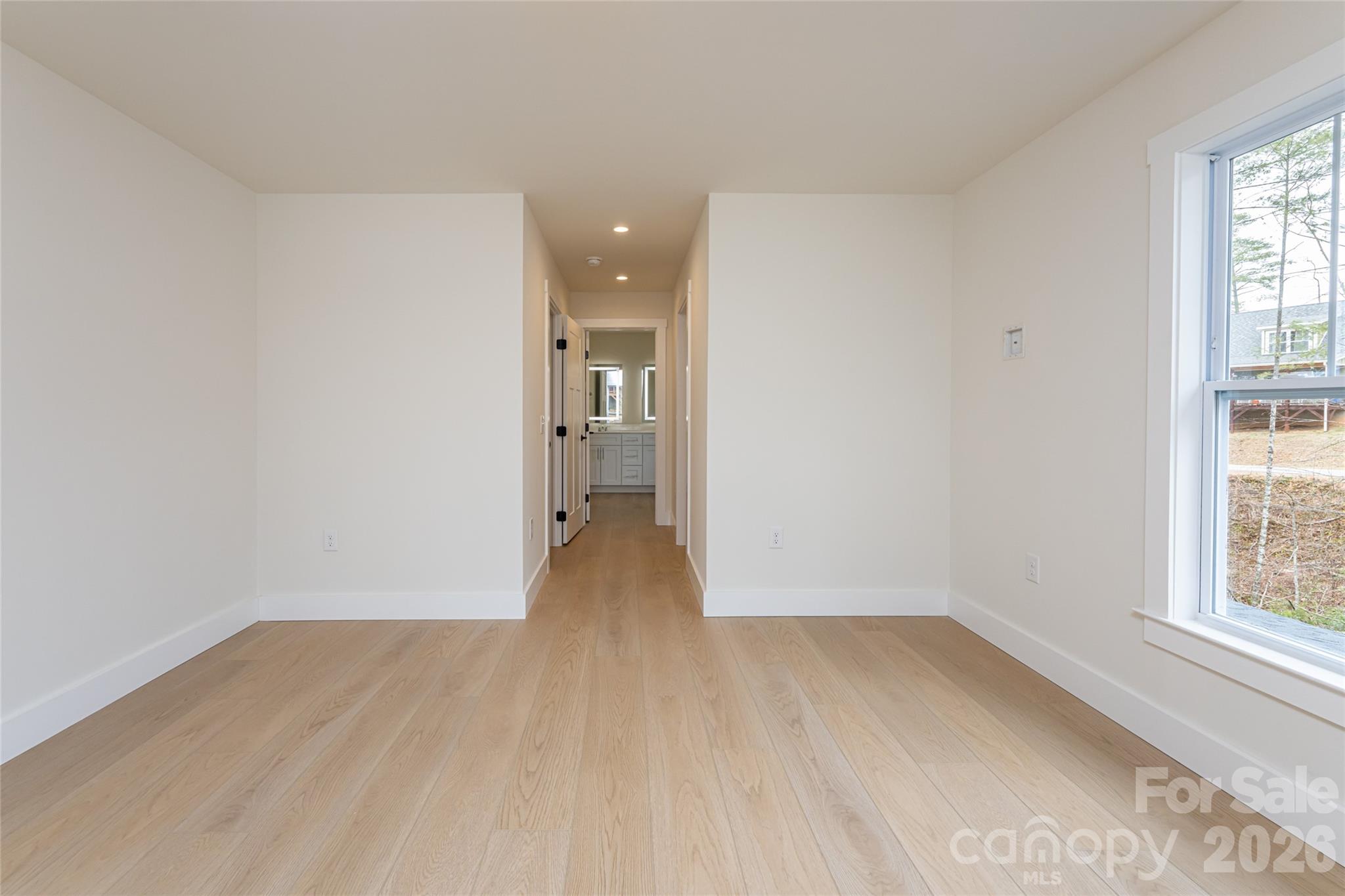 165 Cascade Ridge Road — Fairview