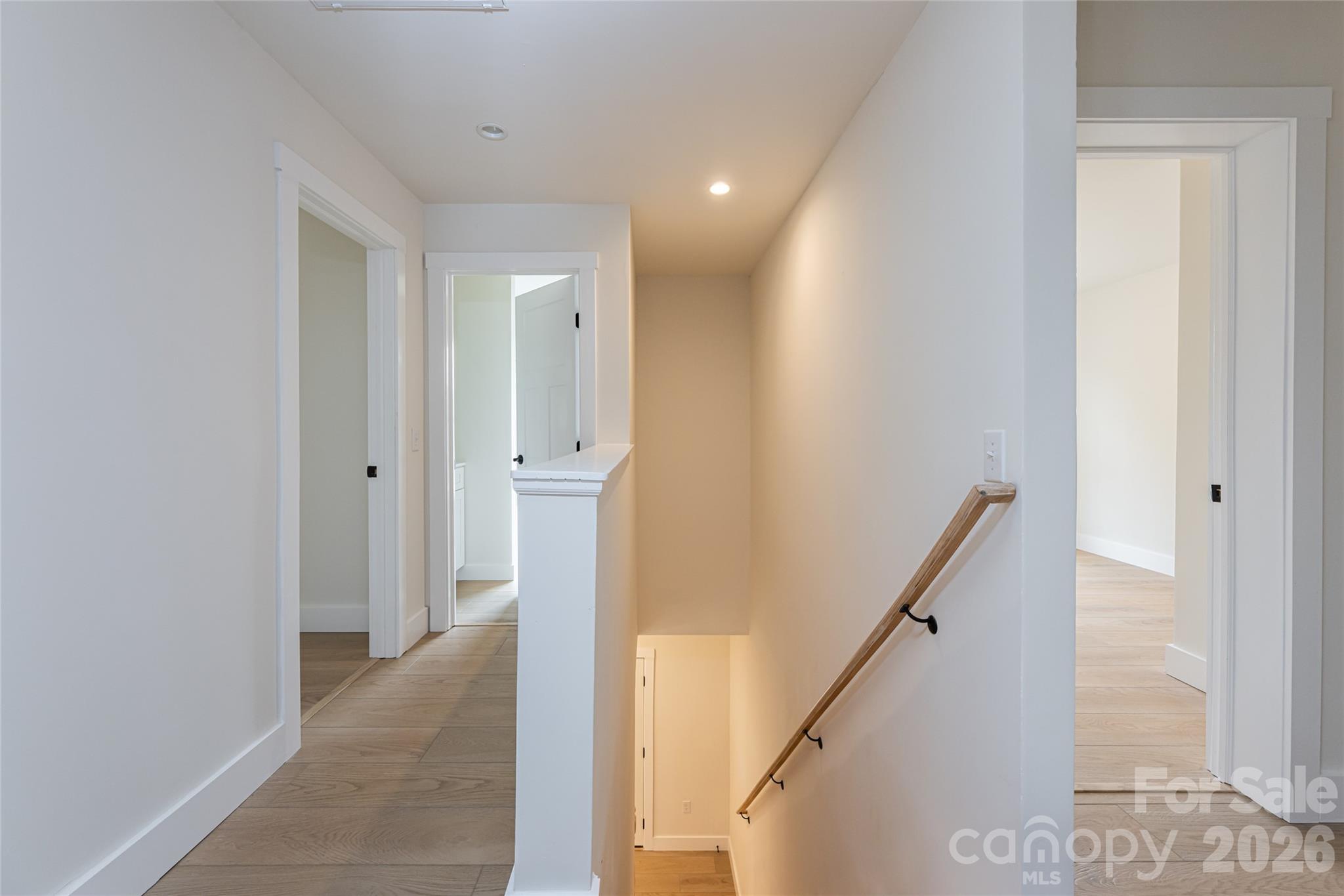 165 Cascade Ridge Road — Fairview