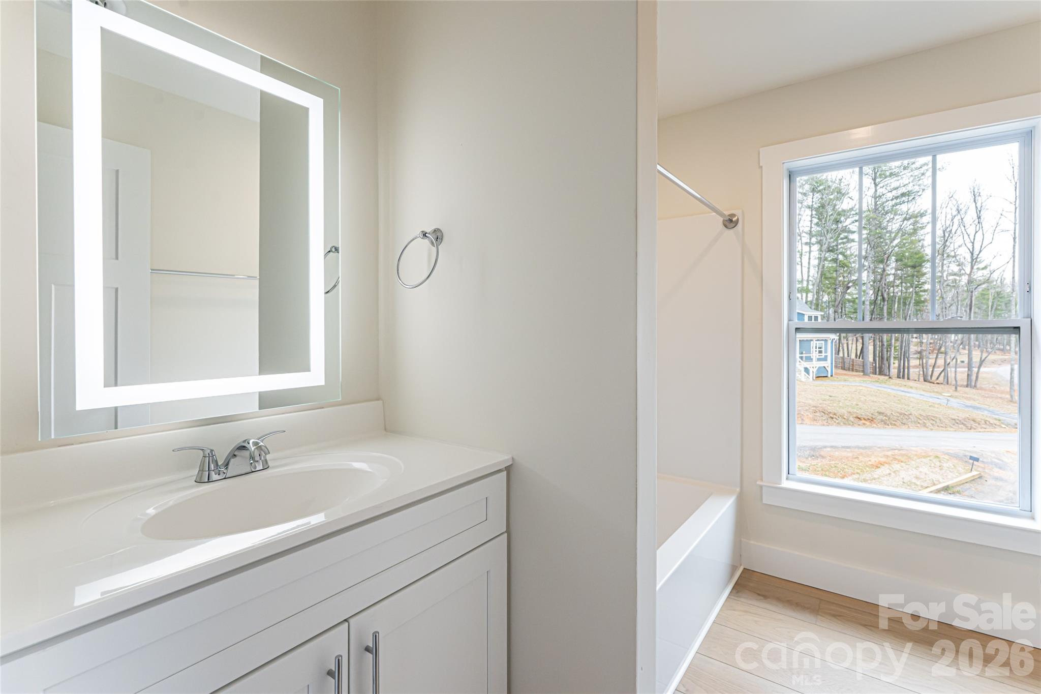 165 Cascade Ridge Road — Fairview