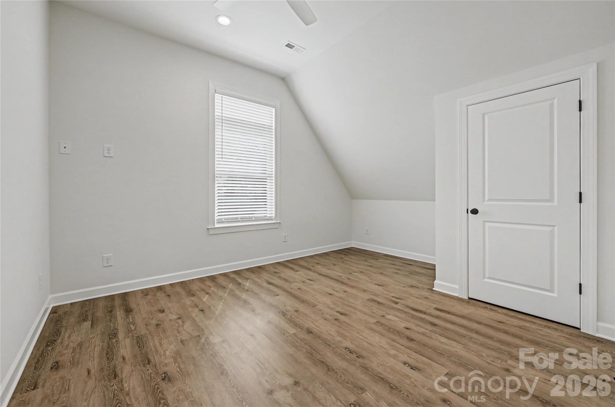 815 Hartness Avenue — Charlotte