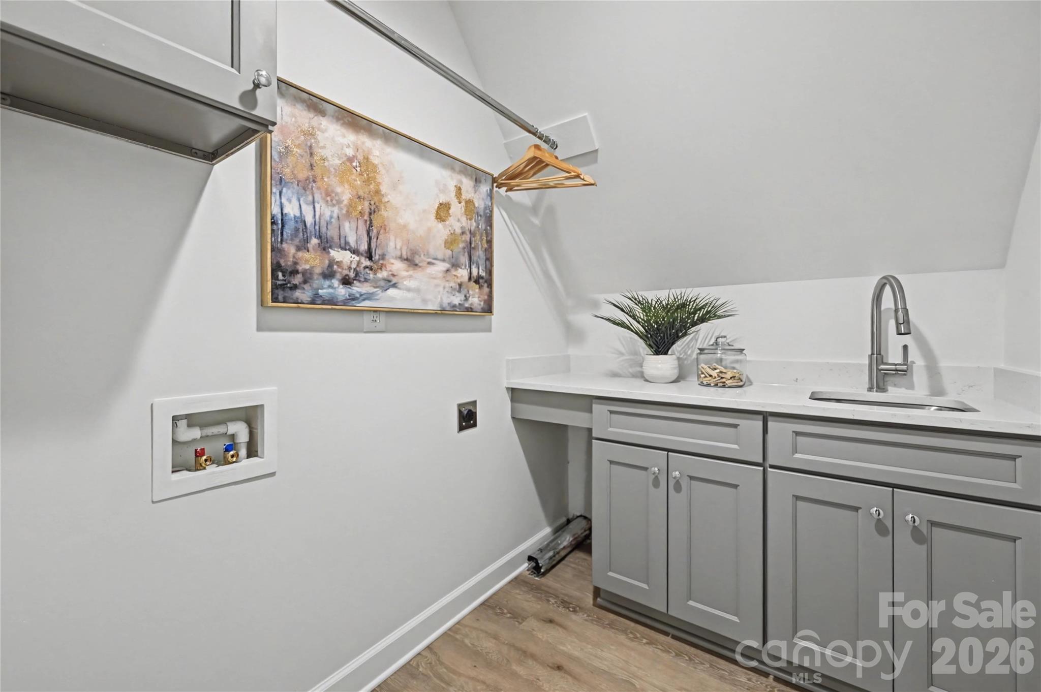 815 Hartness Avenue — Charlotte